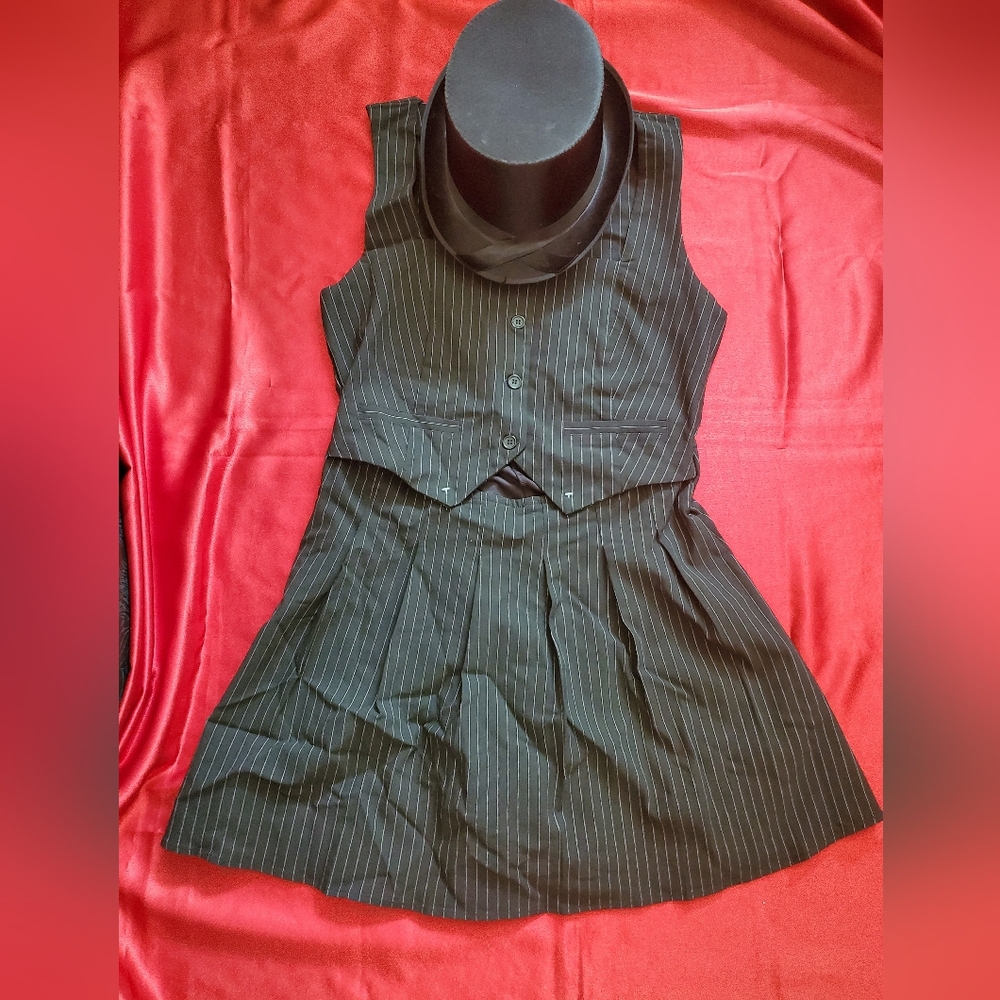 *NWT* Madden Girl Black Pinstripe Mini Dress - Picture 15 of 16
